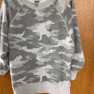 Aerie Camo Crewneck Sweatshirt - Classic Green Camo